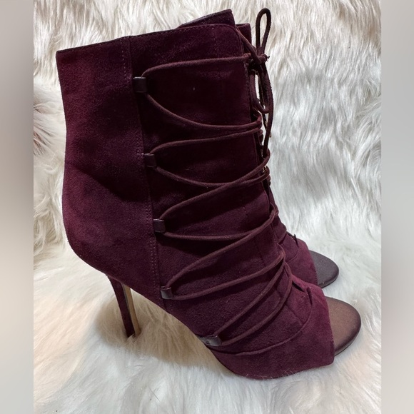 Sam Edelman Purple Heeled Boots with Ruched Detail - Picture 5 of 7